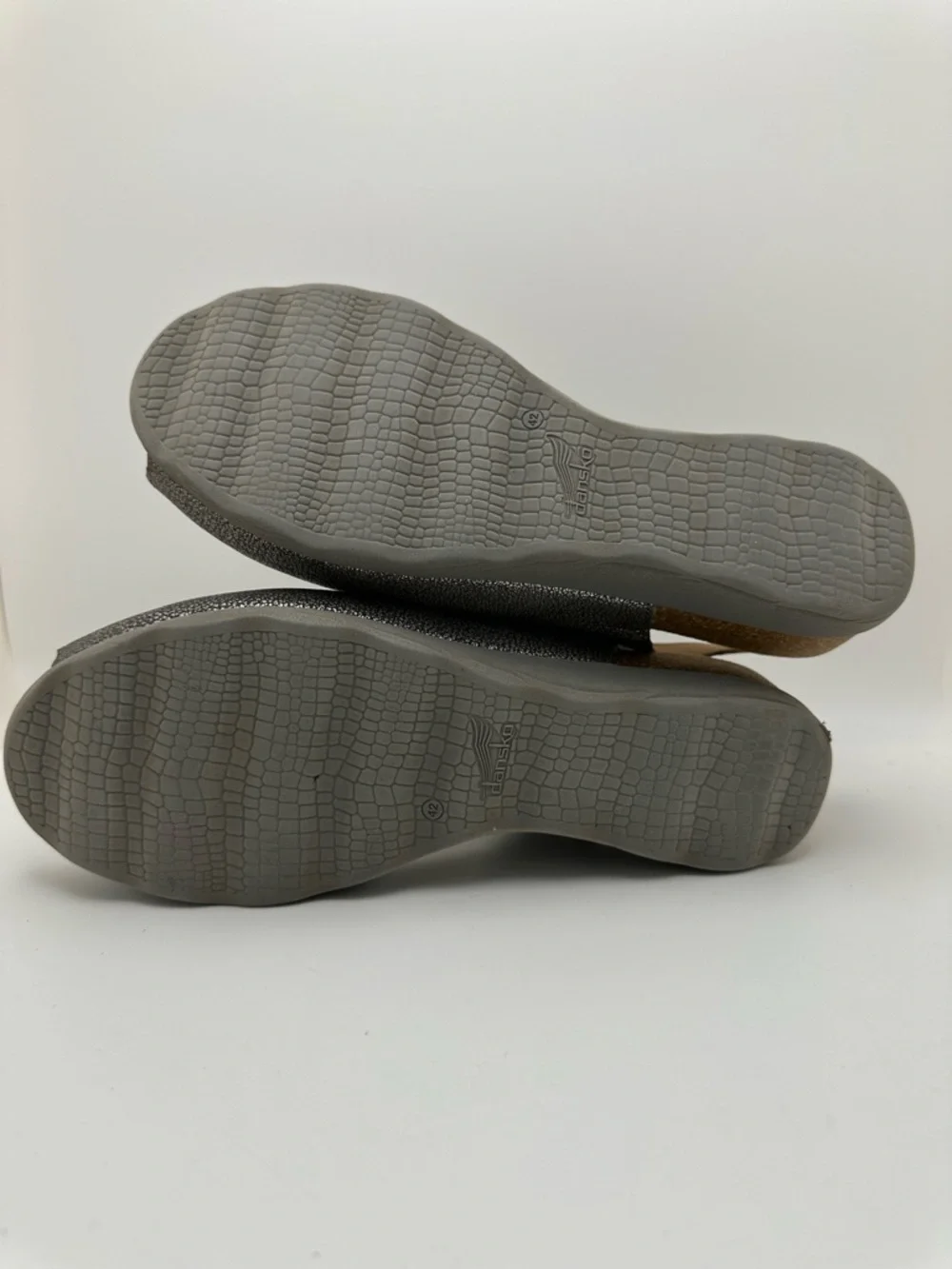 DANSKO Marcy Metallic Leather Gray Slingback Comfort Shoes Sandals Sz 42 - Picture 10 of 14